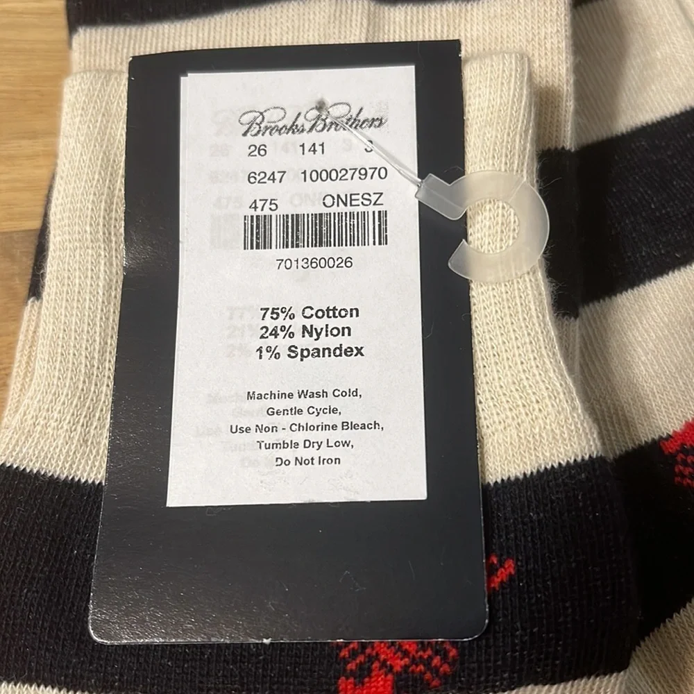 BROOKS BROTHERS socks NO OFFERS PLS